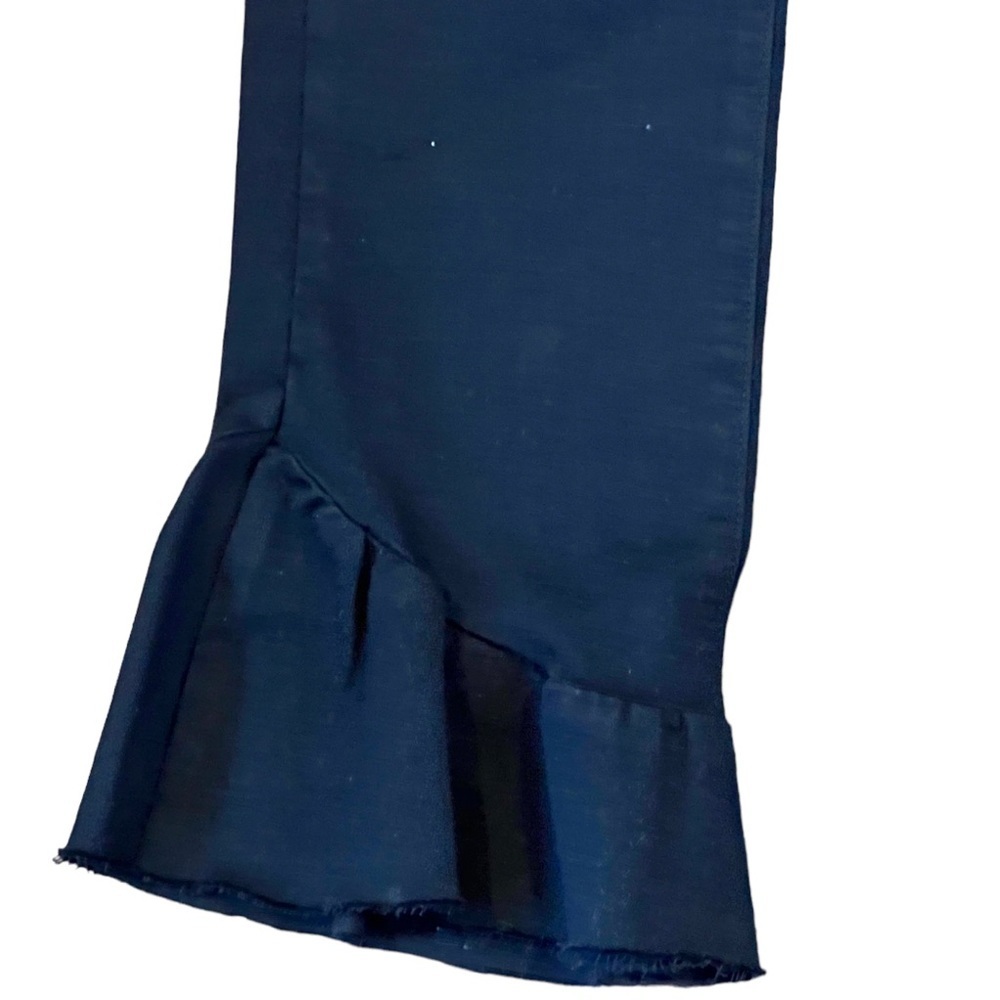 Paige Flora‎ Raw Hem Hem Straight Leg Flounce Jeans Women’s  Size 28 NWT - Picture 4 of 11